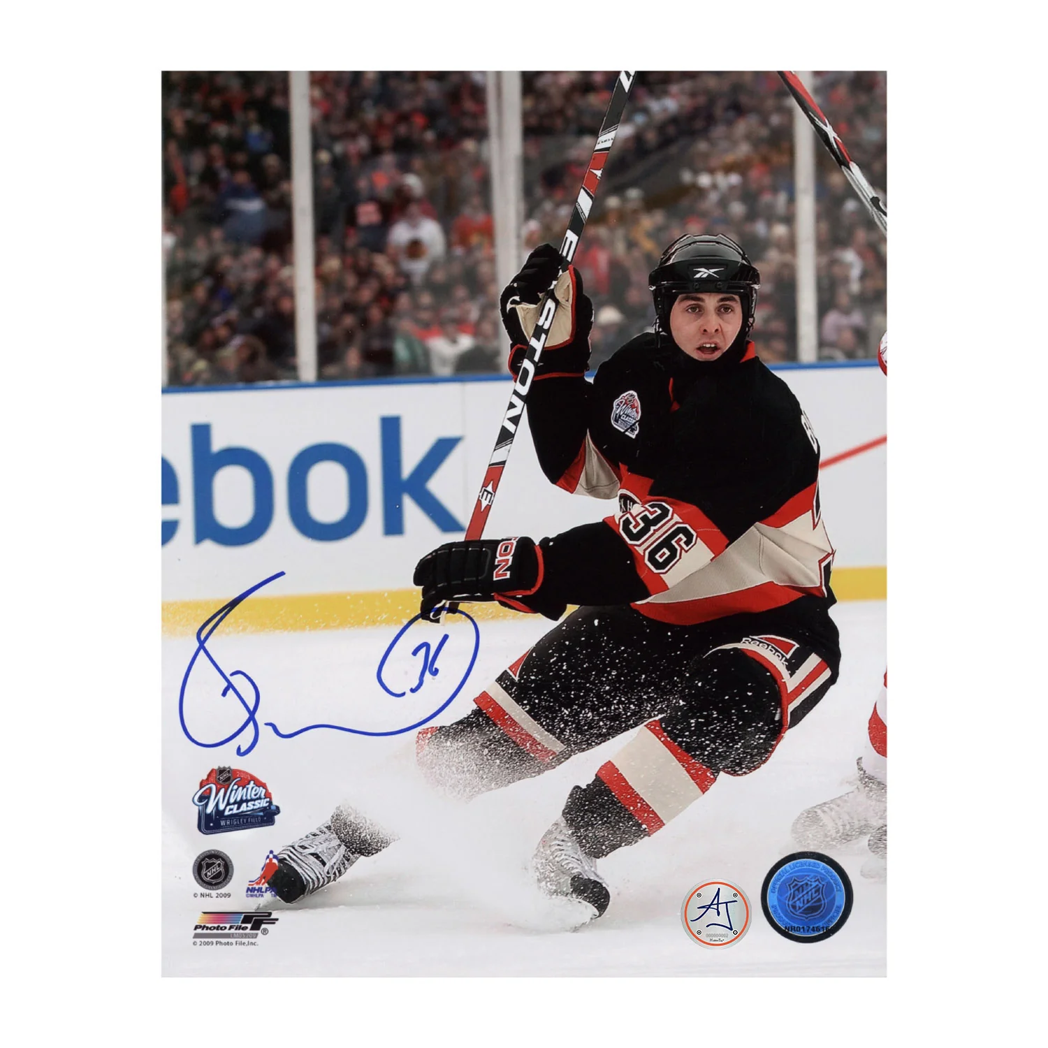 Dave Bolland Signed Chicago Blackhawks Winter Classic 8x10 Photo