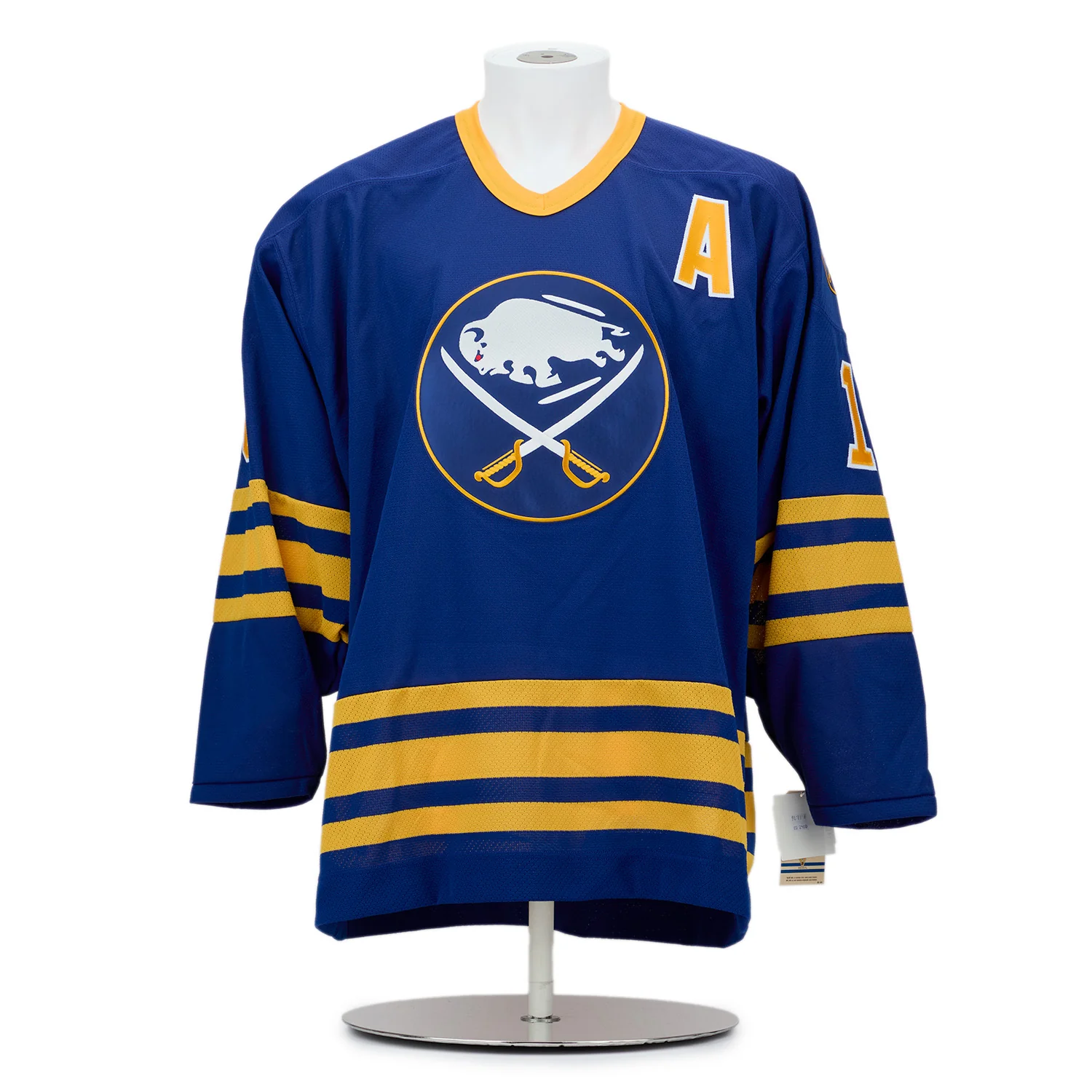 Dale Hawerchuk Autographed Buffalo Sabres Vintage CCM Jersey - Image 2
