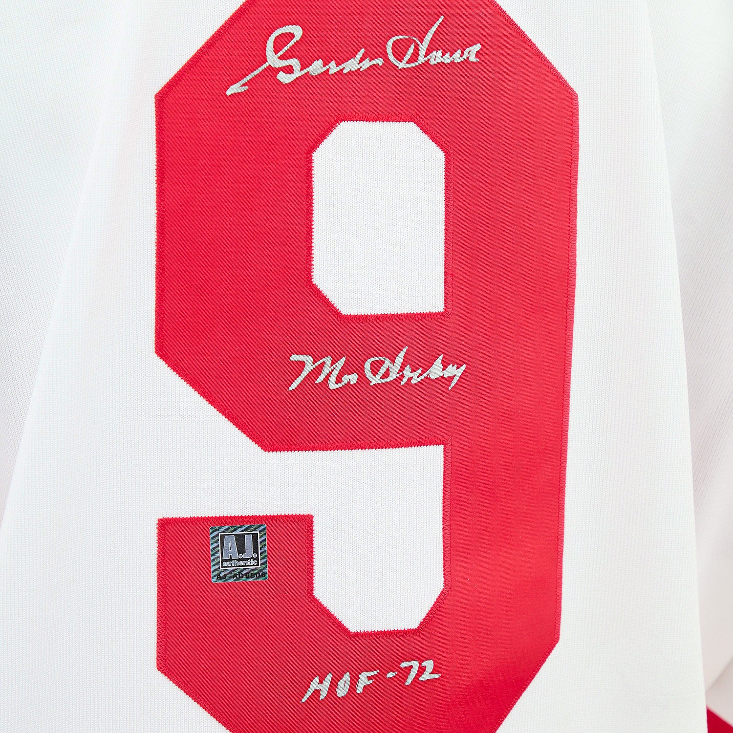 Gordie Howe Signed Detroit Red Wings Mitchell & Ness Throwback Jersey - Image 3