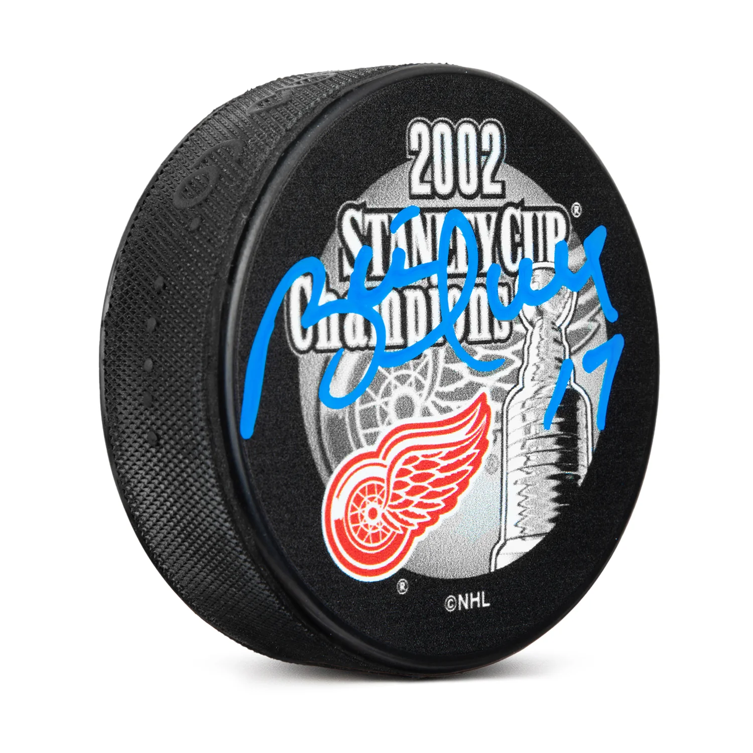 Brett Hull Signed Detroit Red Wings 2002 Stanley Cup Champions Puck