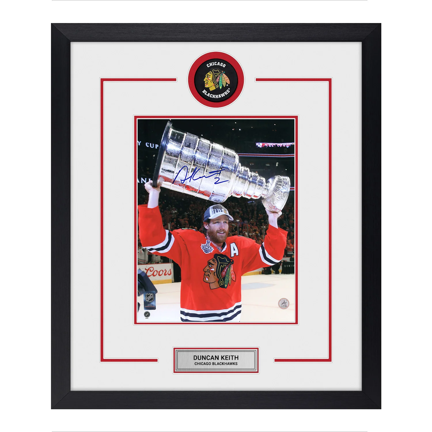Duncan Keith Autographed Chicago Blackhawks Puck Logo 22x26 Frame