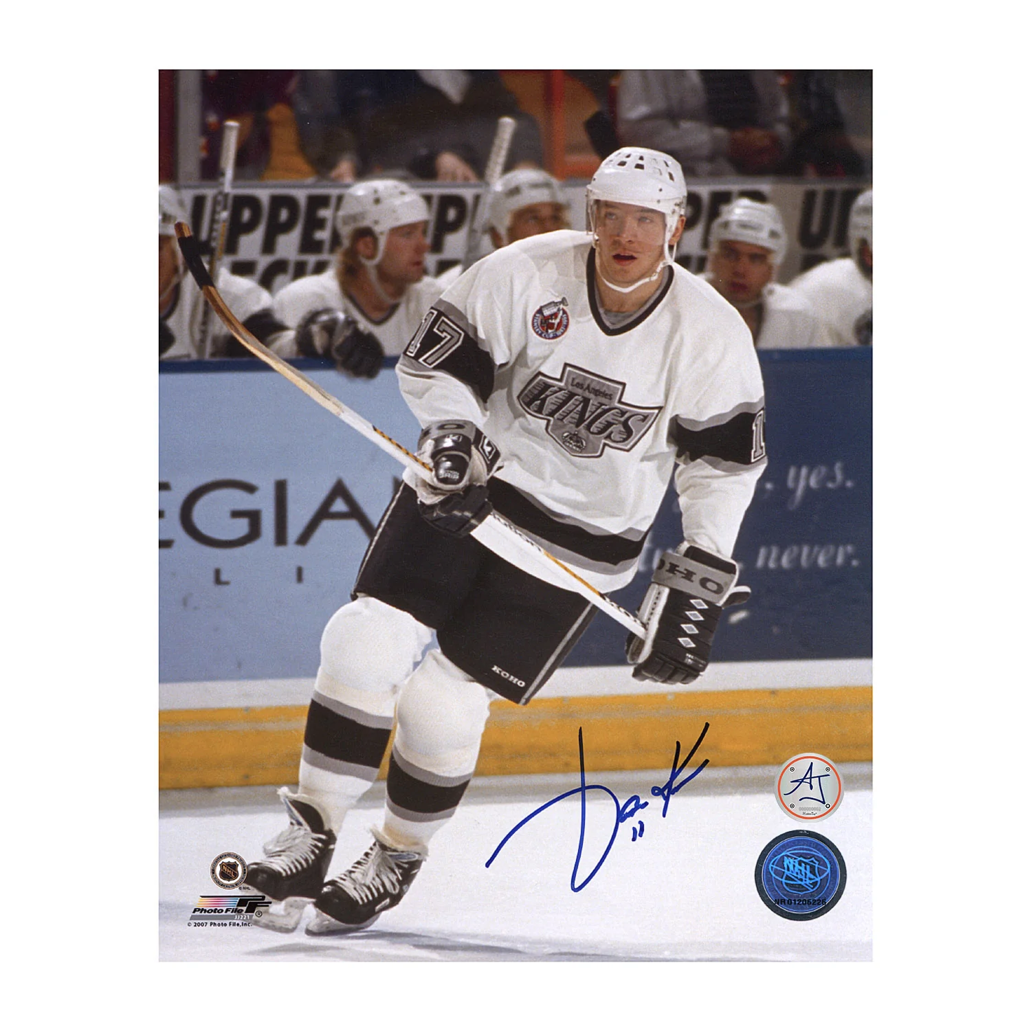 Jari Kurri Autographed Los Angeles Kings Hockey 8x10 Photo