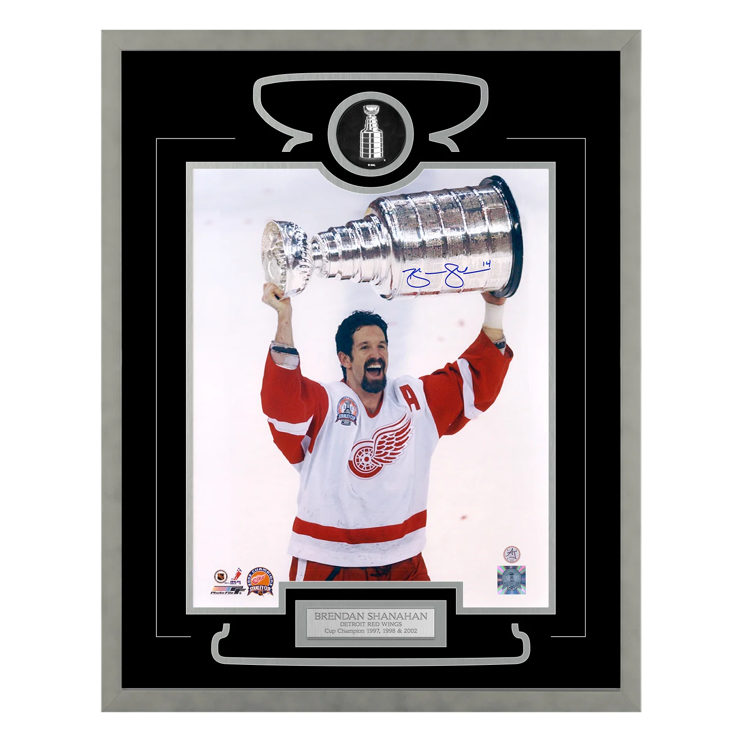 Brendan Shanahan Signed Detroit Red Wings Stanley Cup Victory 26x32 Frame