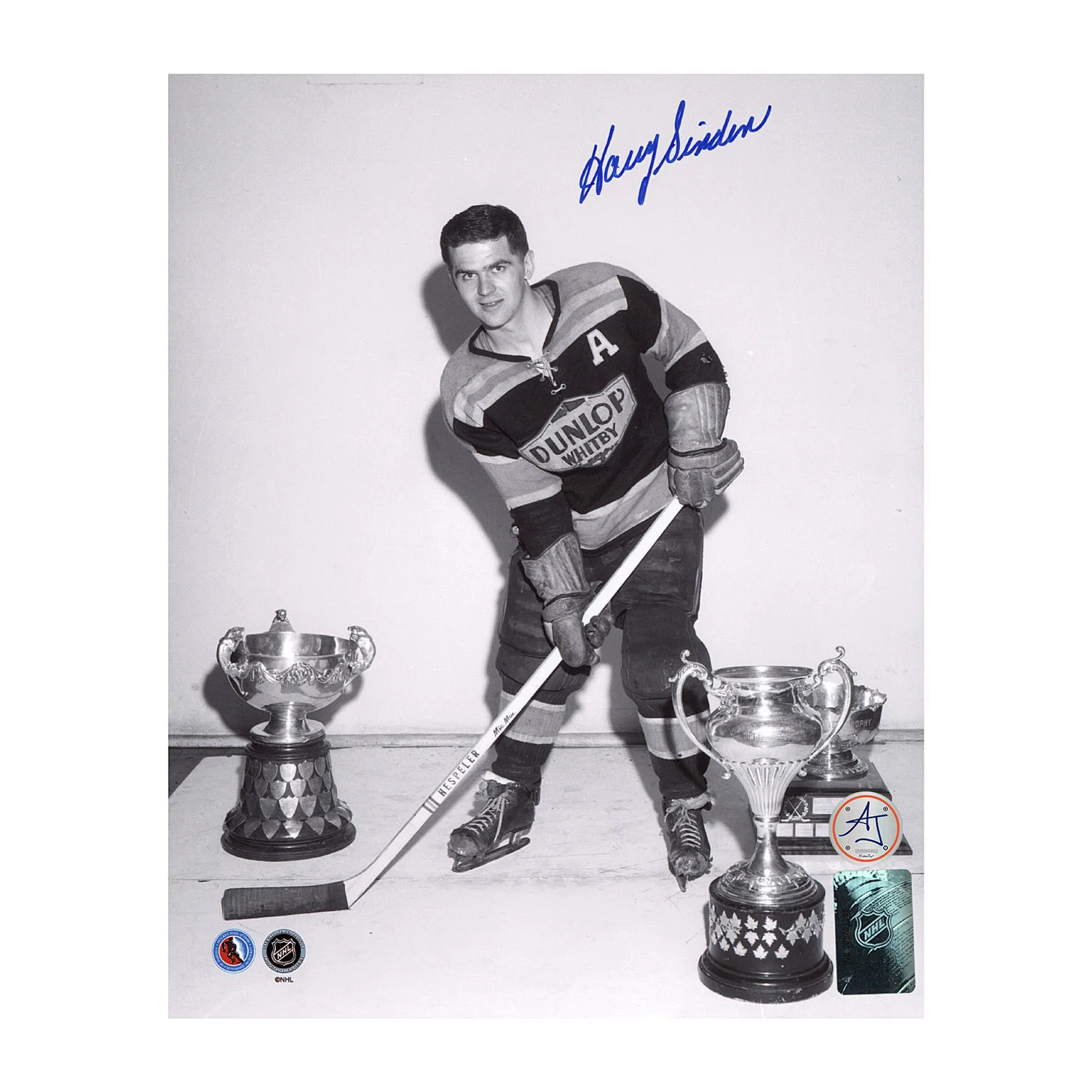 Harry Sinden Signed Team Canada Whitby Dunlops Champion 8x10 Photo